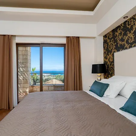 Villa Joy